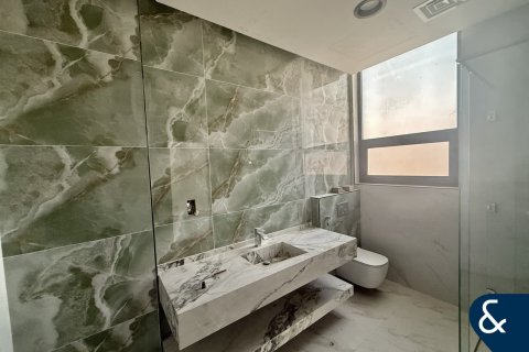 Villa in Al Furjan, Dubai 5 bedrooms, 600 sq.m. № 98521 - photo 16