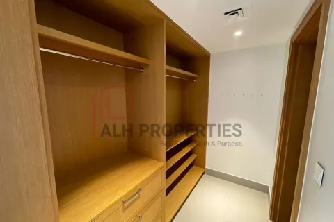 Apartamento en Downtown Dubai (Downtown Burj Dubai), Dubai, 3 dormitorios, 189 m², № 92778 - foto 13