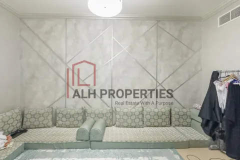 Villa in The Springs, Dubai 3 bedrooms, 213 sq.m. № 92780 - photo 5