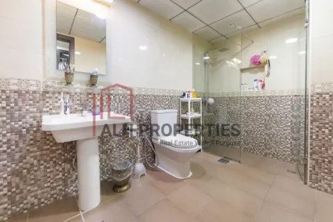 Villa in The Springs, Dubai 3 bedrooms, 213 sq.m. № 92780 - photo 16