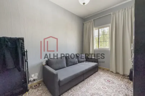 Villa in The Springs, Dubai 3 bedrooms, 213 sq.m. № 92780 - photo 11