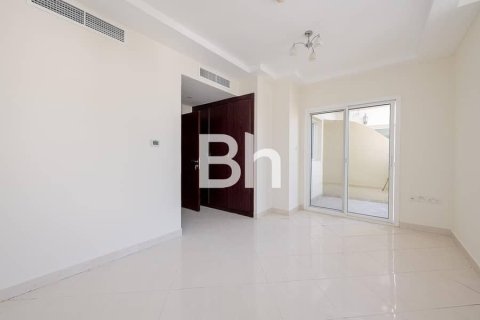 Maison de ville à Dubai, 3 chambres, 161 m², № 22959 - photo 8