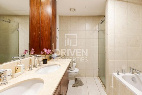 Снять в аренду виллу в The Residences, Даунтаун Дубай (Даунтаун Бурдж Дубай), Дубай: 2 спальни, 290м², № 20856 - фото 13