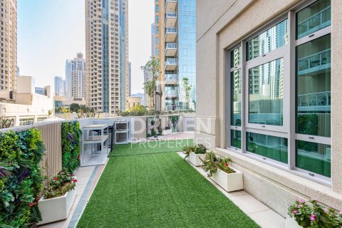 Снять в аренду виллу в The Residences, Даунтаун Дубай (Даунтаун Бурдж Дубай), Дубай: 2 спальни, 290м², № 20856 - фото 16