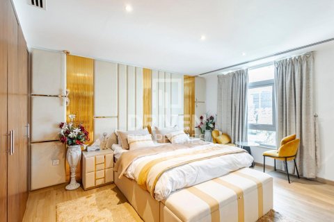 Снять в аренду виллу в The Residences, Даунтаун Дубай (Даунтаун Бурдж Дубай), Дубай: 2 спальни, 290м², № 20856 - фото 7