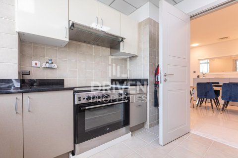 Apartamento en Meydan, Dubai, 2 dormitorios, 143 m², № 20858 - foto 12