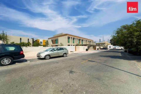 Купить земельный участок в Дубае: 464.5м², № 53222 - фото 10