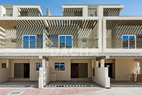 تاون هاوس في داماك هيلز (أكويا باي داماك), دبي 3 غرف نوم, 112 م² رقم 113689