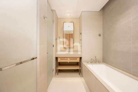 Appartement à Downtown Dubai (Downtown Burj Dubai), Dubai, 1 chambre, 75 m², № 21099 - photo 2