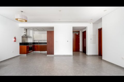 Снять в аренду квартиру в Sheikh Zayed Road, Дубай: 1 спальня, 78м², № 21097 - фото 2