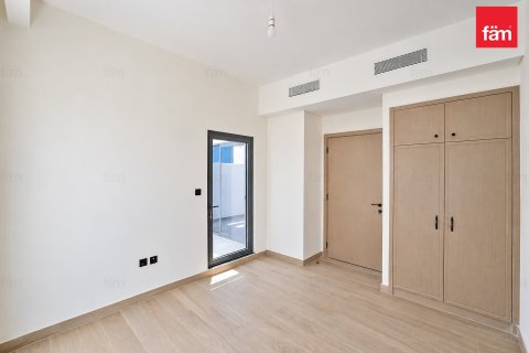 Maison de ville à Dubai, 4 chambres, 144 m², № 141310 - photo 2