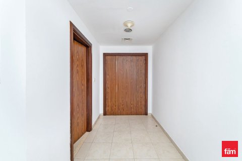 Apartment in Business Bay, Dubai 1 bedroom, 126 sq.m. № 93754 - photo 11