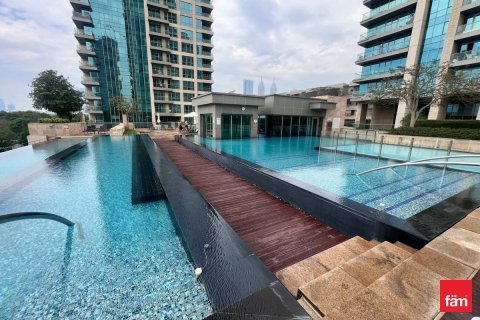 Apartamento en The Views, Dubai, 2 dormitorios, 127.9 m², № 93743 - foto 24
