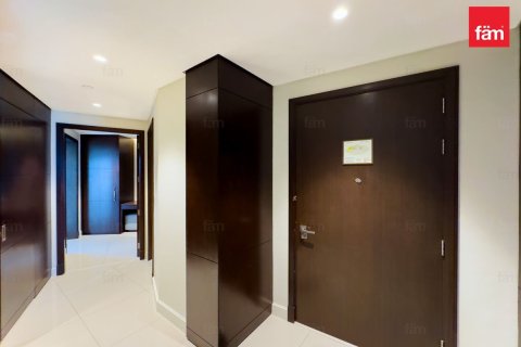 Apartment in Downtown Dubai (Downtown Burj Dubai), Dubai 2 bedrooms, 134.9 sq.m. № 93742 - photo 19