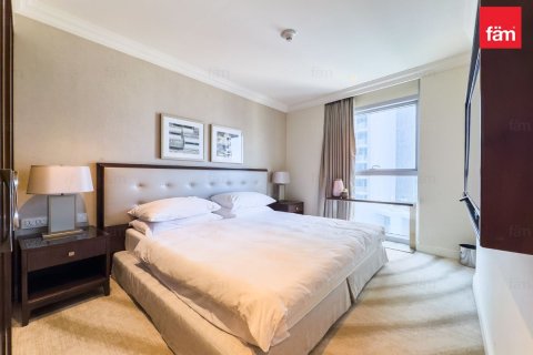 Apartment in Downtown Dubai (Downtown Burj Dubai), Dubai 2 bedrooms, 134.9 sq.m. № 93742 - photo 12