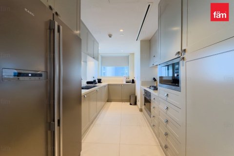 Apartment in Downtown Dubai (Downtown Burj Dubai), Dubai 2 bedrooms, 134.9 sq.m. № 93742 - photo 8