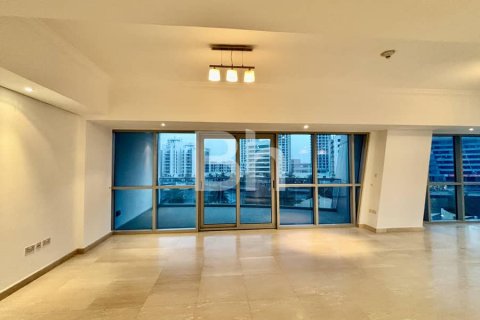 Снять в аренду квартиру в Дубай Марине, Дубай: 2 спальни, 207м², № 23292 - фото 1