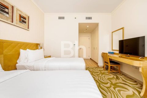 Hotel Apartment in Jumeirah Lake Towers, Dubai 2 bedrooms, 167 sq.m. № 23294 - photo 13