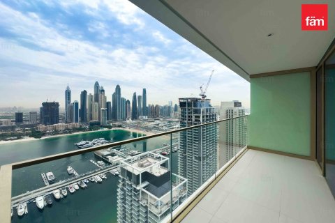 Apartamento en Dubai Harbour, Dubai, 2 dormitorios, 125.8 m², № 11646 - foto 1