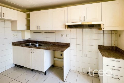 Villa in The Springs, Dubai 2 bedrooms, 156.63 sq.m. № 136293 - photo 10