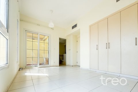 Villa in The Springs, Dubai 2 bedrooms, 156.63 sq.m. № 136293 - photo 8