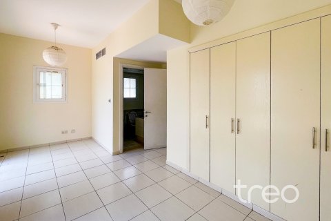Villa in The Springs, Dubai 2 bedrooms, 156.63 sq.m. № 136293 - photo 5