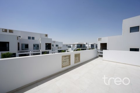 Townhouse in Arabian Ranches 3, Dubai 4 bedrooms, 296.64 sq.m. № 136295 - photo 5