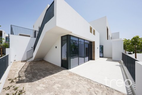 Townhouse in Arabian Ranches 3, Dubai 4 bedrooms, 296.64 sq.m. № 136295 - photo 21