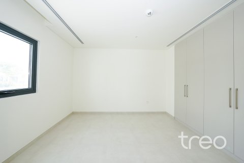 Townhouse in Arabian Ranches 3, Dubai 4 bedrooms, 296.64 sq.m. № 136295 - photo 14