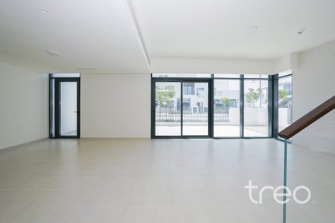 Townhouse in Arabian Ranches 3, Dubai 4 bedrooms, 296.64 sq.m. № 136295 - photo 18