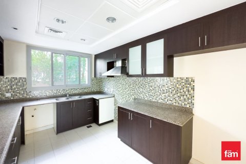 Villa à Dubai, 3 chambres, 569.8 m², № 18675 - photo 21