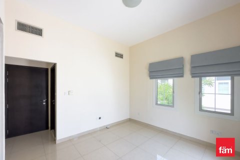 Villa à Dubai, 3 chambres, 569.8 m², № 18675 - photo 19