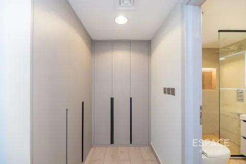 Villa à Meadows, Dubai, 5 chambres, 369 m², № 62049 - photo 11