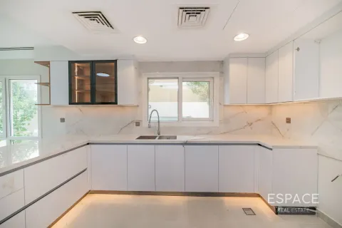 Villa à Meadows, Dubai, 5 chambres, 369 m², № 62049 - photo 18