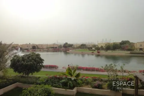 Villa à Springs 8, The Springs, Dubai, 3 chambres, 270 m², № 62047 - photo 2