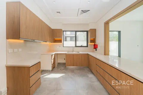 Villa à Al Furjan, Dubai, 4 chambres, 331 m², № 62048 - photo 3