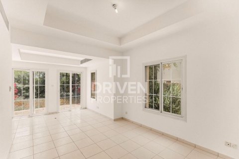 Villa in Springs 12, The Springs, Dubai 3 bedrooms, 332.78 sq.m. № 130022