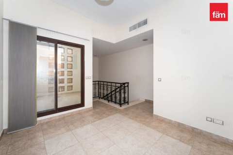 Villa à Dubai, 4 chambres, 298.1 m², № 84759 - photo 20