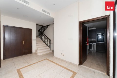 Villa à Dubai, 4 chambres, 298.1 m², № 84759 - photo 22