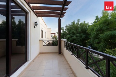 Villa à Dubai, 4 chambres, 298.1 m², № 84759 - photo 6