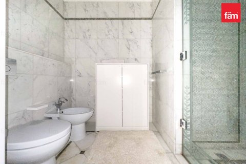 Apartment in Culture Village, Dubai 2 bedrooms, 156.6 sq.m. № 84748 - photo 20