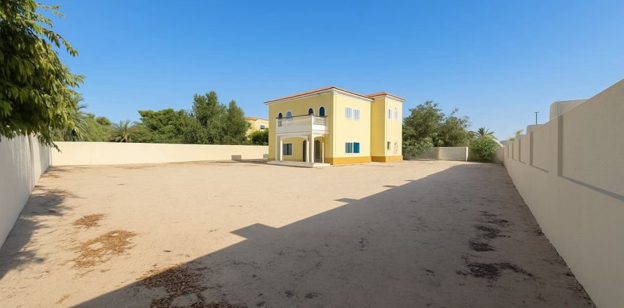 Вилла в Дубае, 3 спальни, 1067.5м², № 84739