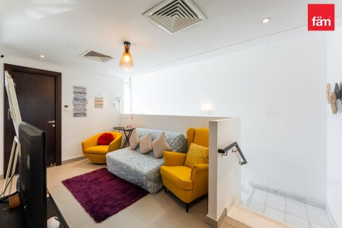 Townhouse in Dubai 3 bedrooms, 187.3 sq.m. № 84750 - photo 6