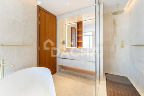 Apartment in Palm Jumeirah, Dubai 3 bedrooms, 188 sq.m. № 105118 - photo 14