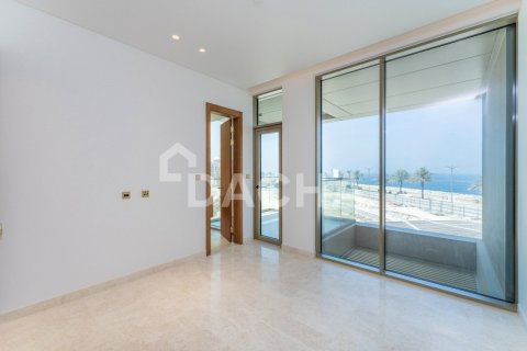 Apartment in Palm Jumeirah, Dubai 3 bedrooms, 188 sq.m. № 105118 - photo 11
