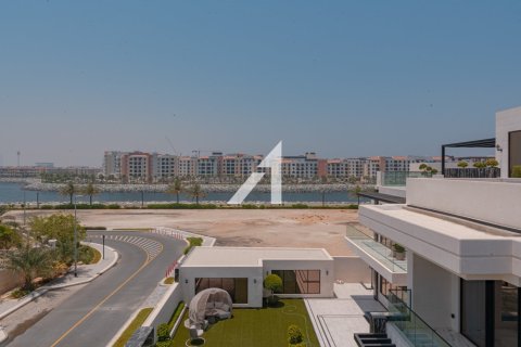 Villa in Jumeirah, Dubai 7 bedrooms, 978.4 sq.m. № 52512 - photo 20