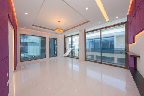 Villa in Jumeirah, Dubai 7 bedrooms, 978.4 sq.m. № 52512 - photo 13