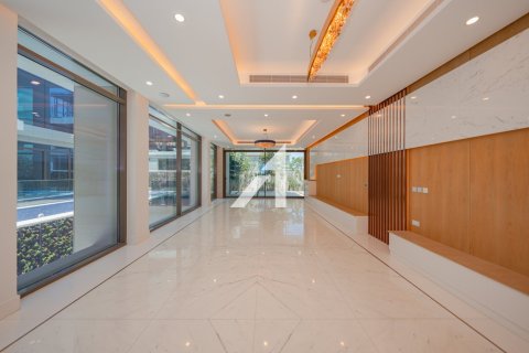 Villa in Jumeirah, Dubai 7 bedrooms, 978.4 sq.m. № 52512 - photo 5