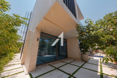 Villa in Jumeirah, Dubai 7 bedrooms, 978.4 sq.m. № 52512 - photo 23