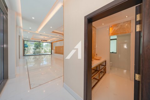 Villa in Jumeirah, Dubai 7 bedrooms, 978.4 sq.m. № 52512 - photo 6